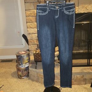 Nwot dark denim skinny jeans w rhinestones