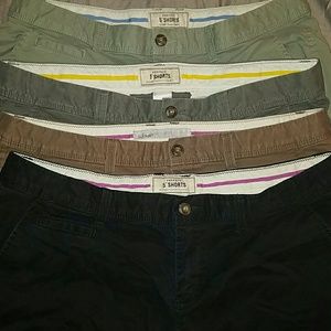 Old Navy lot of 4 shorts
