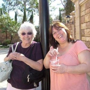 Meet your Posher, Linda