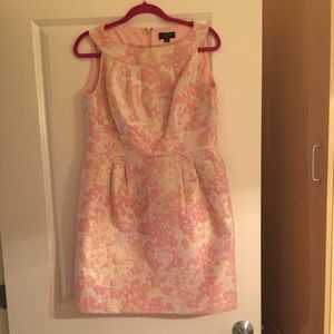 Price drop! Light pink Tahari dress