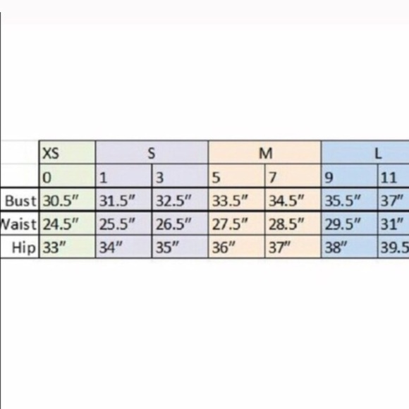 ✳️SALE✳️Red Striped Wavy Open Back Dress - Picture 3 of 4