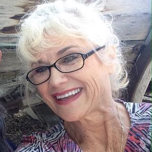 Meet your Posher, Leah