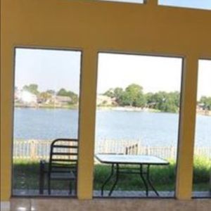 Meet your Posher, Tomeka