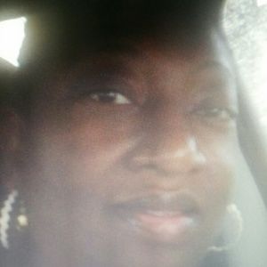 Meet your Posher, Lorraine