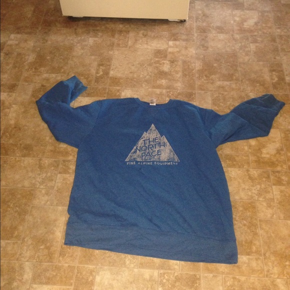 The North Face sweatshirt pullover