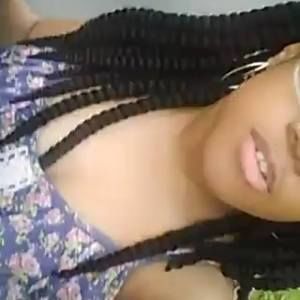 Meet your Posher, Amouree