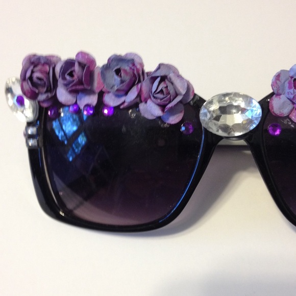 😎🌺Handmade mermaid sunglasses😎🌺 SUNNIES - Picture 2 of 3