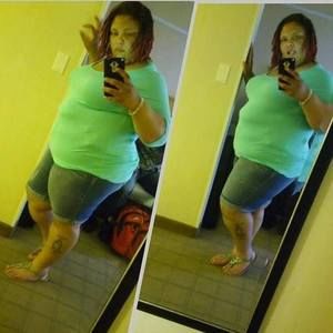 Meet your Posher, Johnnika