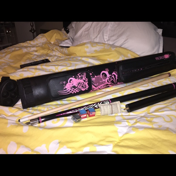 Brand New only used once Athena Pool Stick