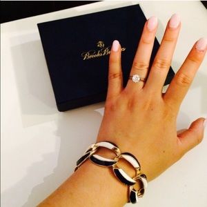 ✨NWT Brooks Brothers Classy Bracelet