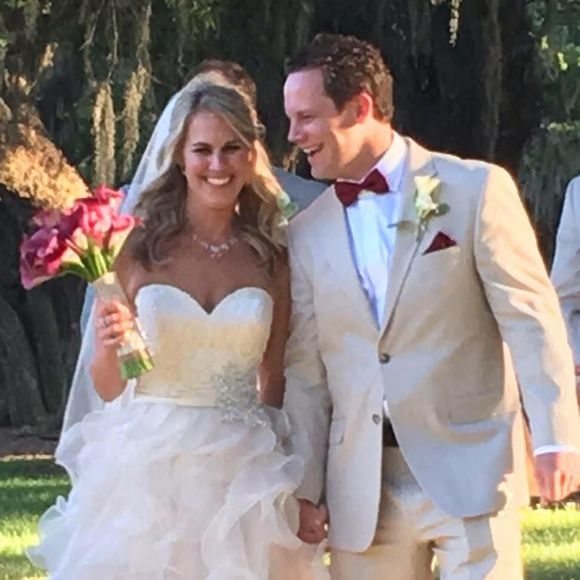 Meet your Posher, Sabrina - Picture 1 of 1