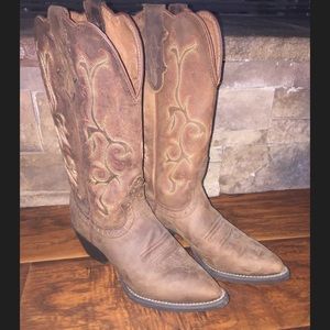 Ariat women's cowboy boots