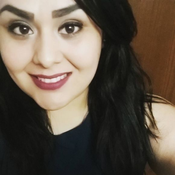 Meet your Posher, Jasmine