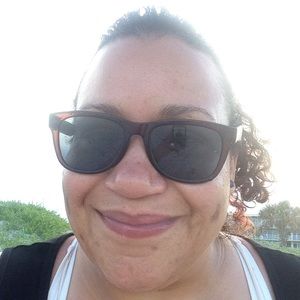 Meet your Posher, Carmen