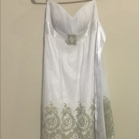 Teeze Me Dresses & Skirts - White strapless dress/ Teeze Me