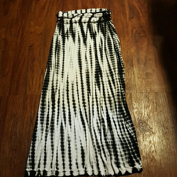 design history maxi skirt