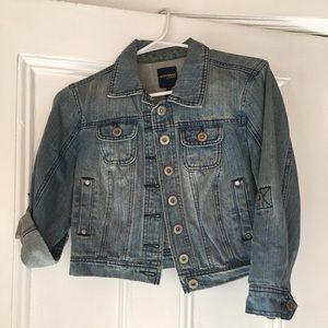 Cropped jean jacket