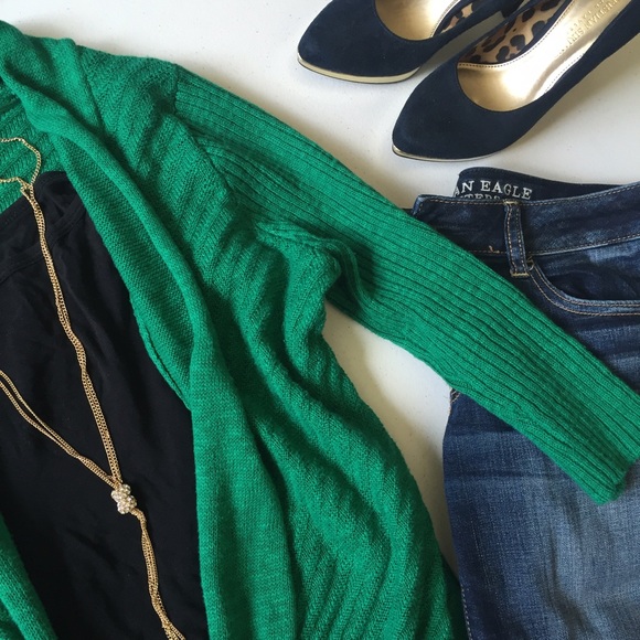Green knit open cardigan