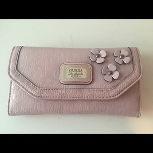 Guess wallet with flowers- pink