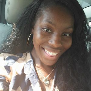 Meet your Posher, Alexus