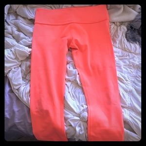 Lulu lemon cropped leggings!
