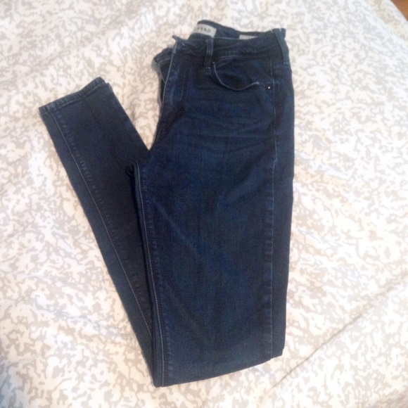 Bullhead high waisted skinny jeans