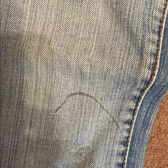 Comfy pair Amethyst jeans - Picture 3 of 4