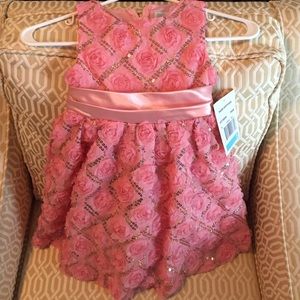 Beautiful Girls Dress. Size 5