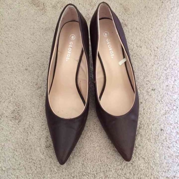 ✅💋 HOST PICK🏆✅ 😍 George Women's Pumps  3" Heels