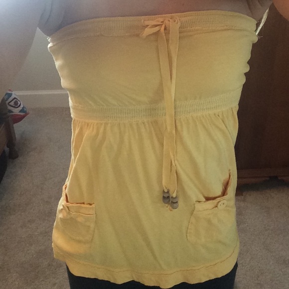 Woman's top - Picture 3 of 3