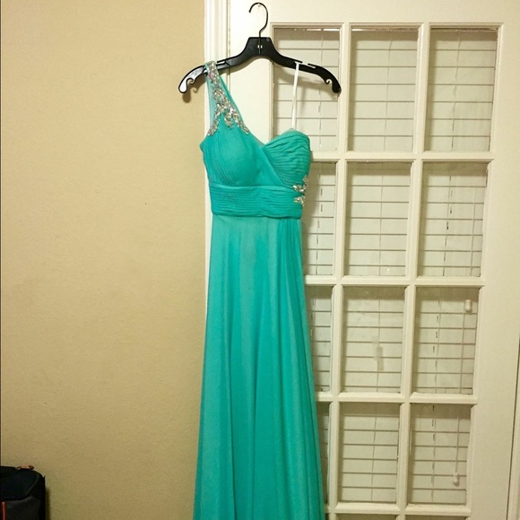 Neiman Marcus Dresses & Skirts - Prom dress