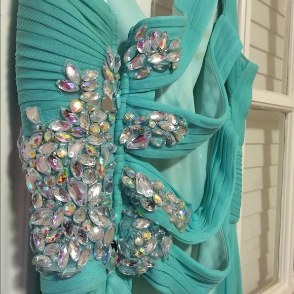 Prom dress - Picture 4 of 4