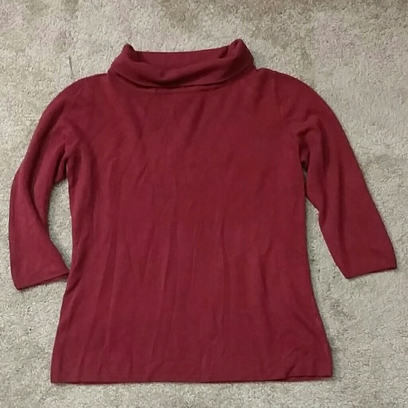 New York & Company Sweaters - Maroon sweater