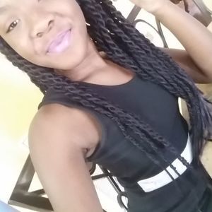 Meet your Posher, Judeline