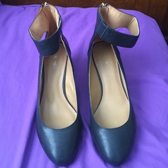 Nine West Leather Wedges With Ankle Strap - Picture 1 of 4