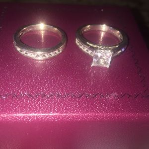 Helzberg engagement set