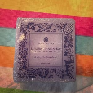 Jewel Scent soap with Ring inside!