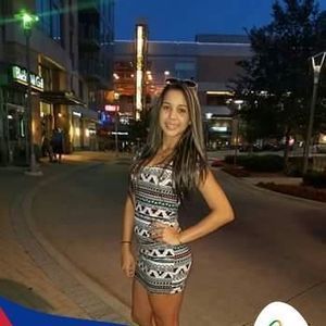 Meet your Posher, Beatriz