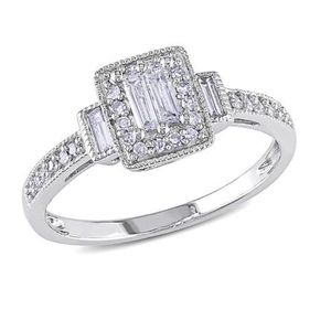 10k white gold Engagement Ring