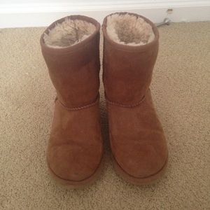 authentic chestnut uggs