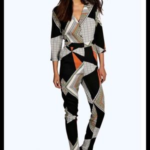 LOLA GEO PRINT BUTTON FRONT JUMPSUIT