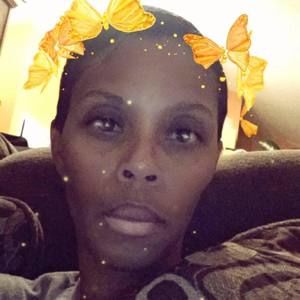 Meet your Posher, Yolanda