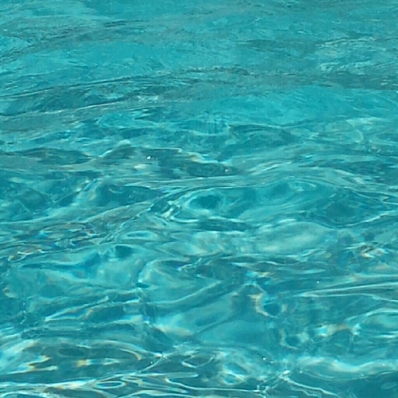 Meet your Posher, Simone - Picture 1 of 1