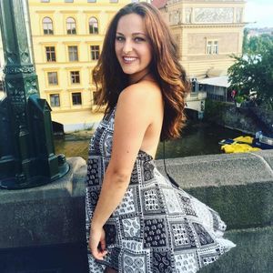 Meet your Posher, Jessica