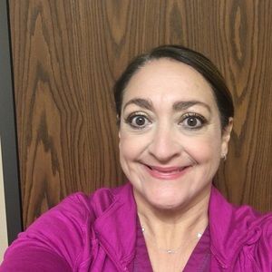 Meet your Posher, Delma