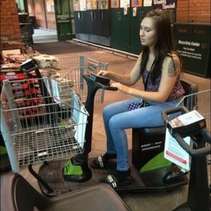 Meet your Posher, Hailey