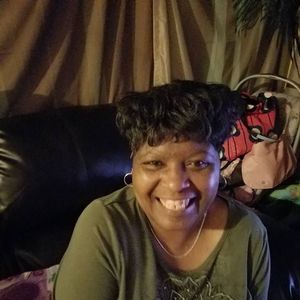 Meet your Posher, Dona