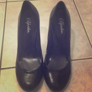 Very comfortable black heels. Make me an offer!