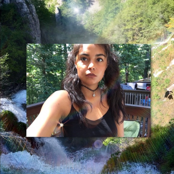 Meet your Posher, Julianna