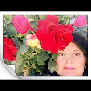 Meet your Posher, Debbie